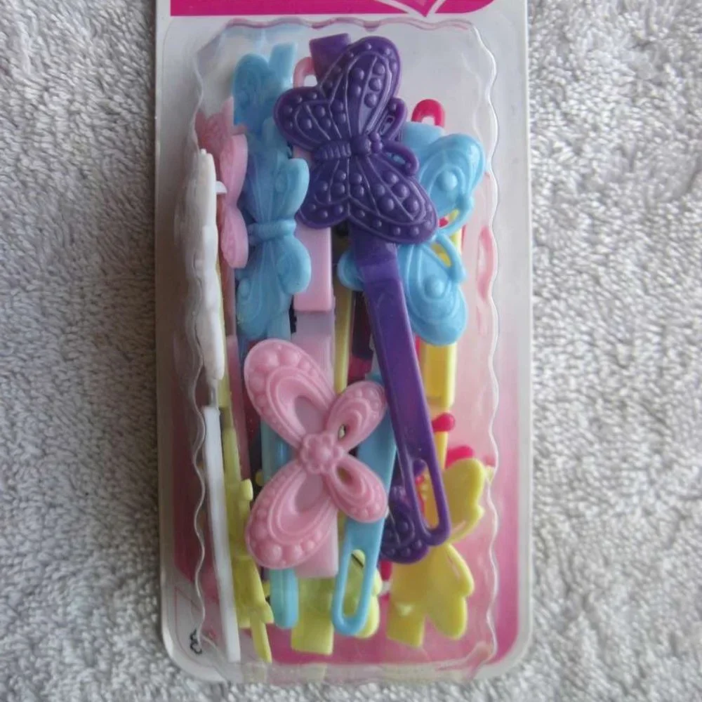 20 Scunci Girl Plastic Butterfly Hair Barrettes Secure Flat Pastel Vibrant Color